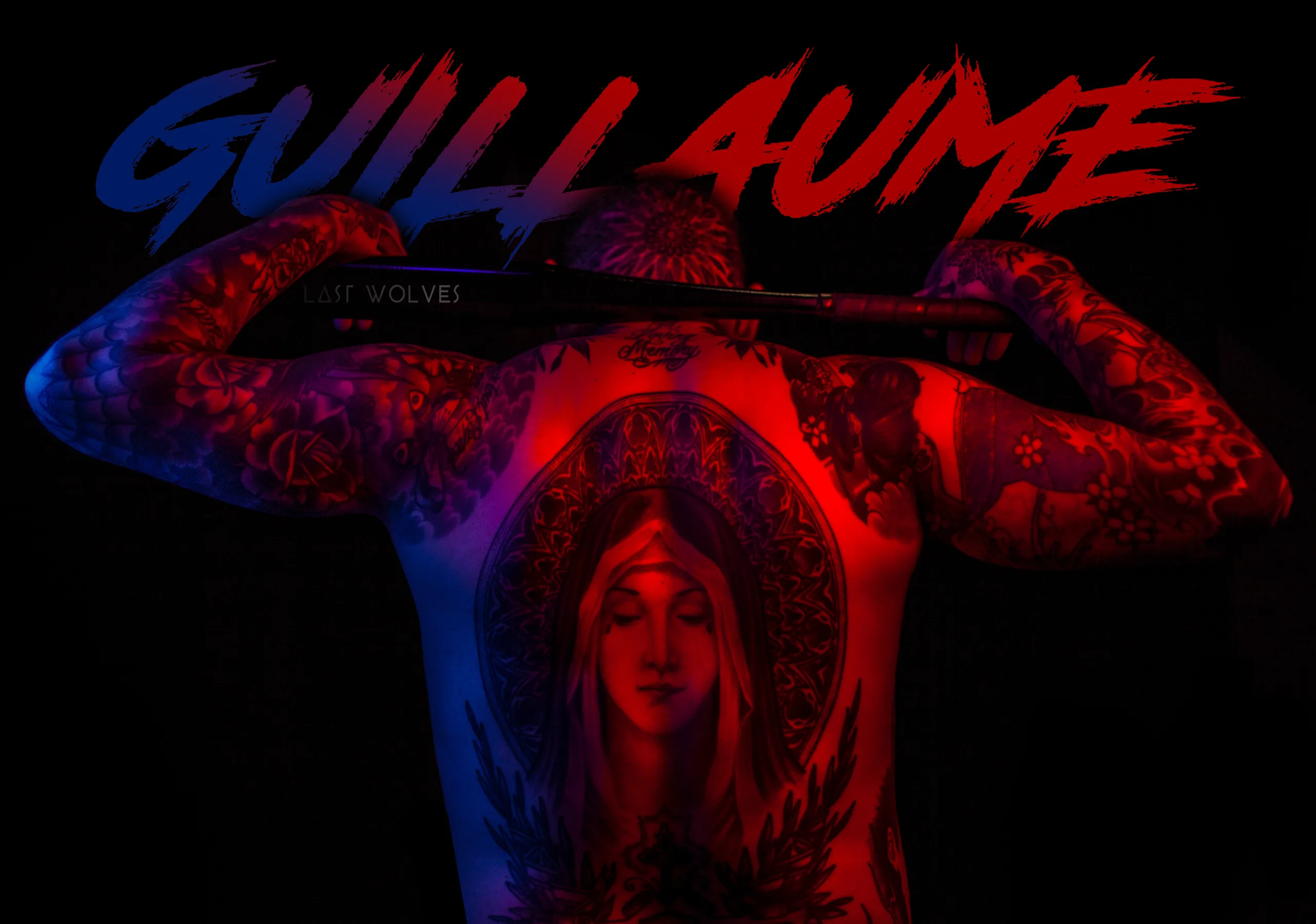 Album photo – Last Wolves – Bleu et rouge – n°3
